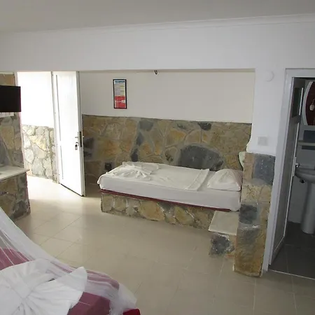 Seaside Otel Bitez