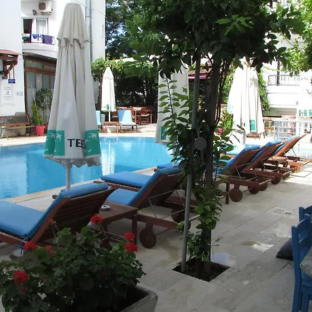 Hotel Seaside 2*
