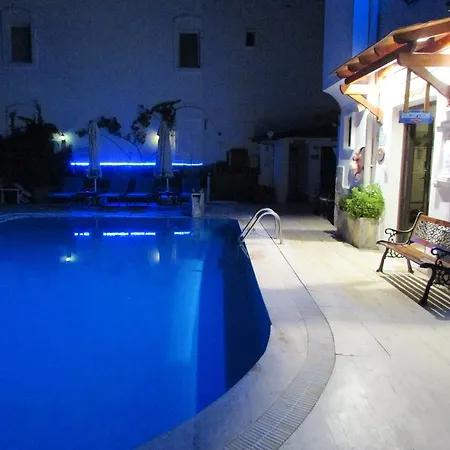 Seaside Hotel 2*
